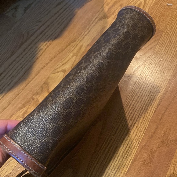 Celine macadam clutch/pouch - Picture 13 of 17